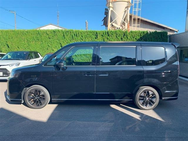 ステップワゴン2.0 e:HEV スパーダ