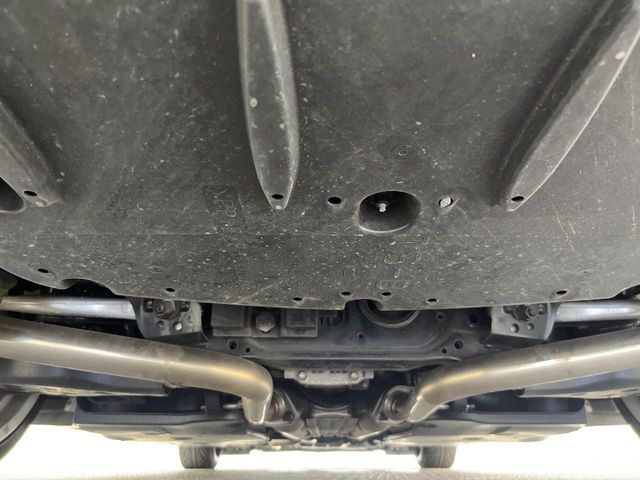 下回りがきれいなうちに、防錆加工の施工がオススメ。降雪地域はもちろん、沿岸部にお住いの方や、趣味でマリン・ウィンタースポーツをされる方にご好評いただいております。