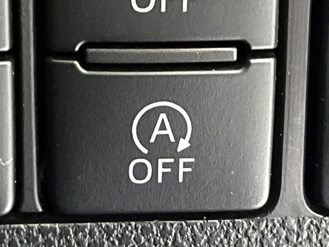 �y�A�C�h�����O�X�g�b�v�z�ԐM����a�؂Œ�Ԃ����ۂɃG���W�����~���A���ʂȔR���̏����}���܂��B�R��������ی�ɂȂ���@�\��G���W���̓u���[�L�𗣂��΍Ďn�����܂��B