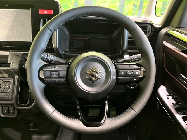 �y�����v�����X�e�A�����O�z�㎿�Ȋv���g�p���邱�ƂŁA��ɂ����������݂ƂĂ��^�]���₷���n���h���ł���