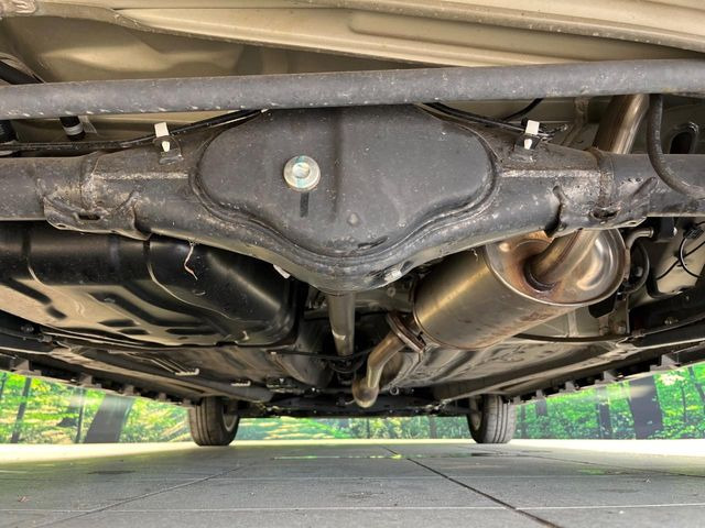 下回りがきれいなうちに、防錆加工の施工がオススメ。降雪地域はもちろん、沿岸部にお住いの方や、趣味でマリン・ウィンタースポーツをされる方にご好評いただいております。