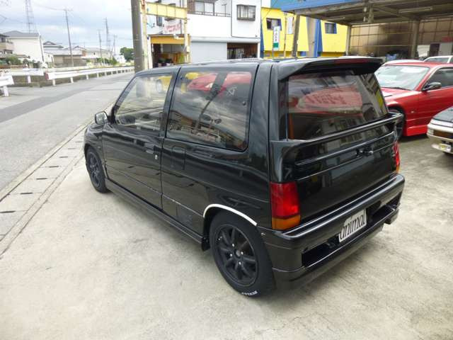 美しく快調なお車です。