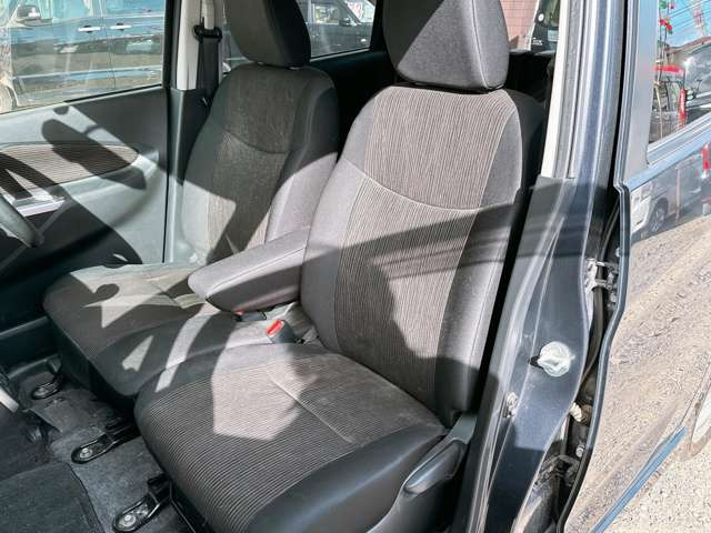 �����̑���t���J�[�i�r��h�����R�Ȃǂ̗p�i�̎��t�����s���Ă���܂�!���C�y�ɂ����k��������! TEL:0138-83-5680