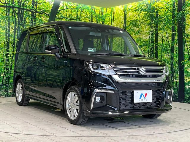 高透明度のガラス皮膜で撥水はもちろん、上質なツヤ・光沢を実現。紫外線や酸性雨から大切な愛車を保護し、色あせ・劣化を防止。「弾スプラッシュコート」、「弾プリミッサコート」からお選びいただけます。