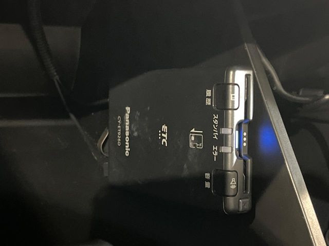 【ETC】高速道路の料金所をストレスなく通過!話題のスポットやサービスエリアに多い「スマートIC」利用時は必須のアイテムです。当店でセットアップを実施、ご納車当日からすぐにご利用いただけます!