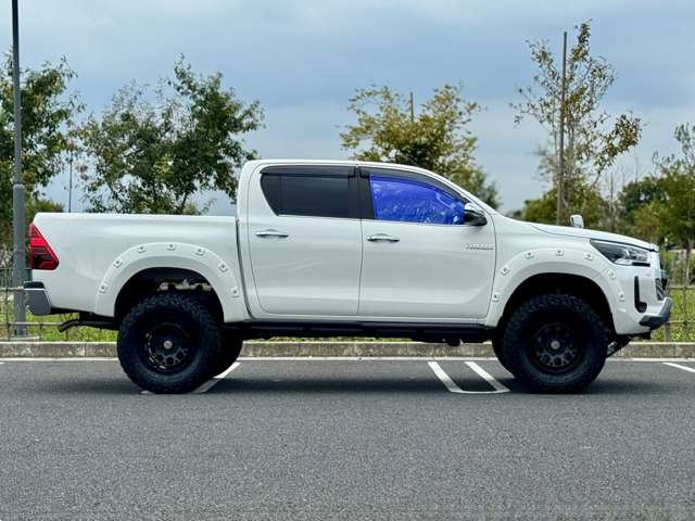 LINEのご登録で画像や動画、詳細なお見積書をお送りできます。お気軽にお問い合わせください。店長・久保のLINE IDになりますので、ご利用くださいませ。ID:@853xfxig