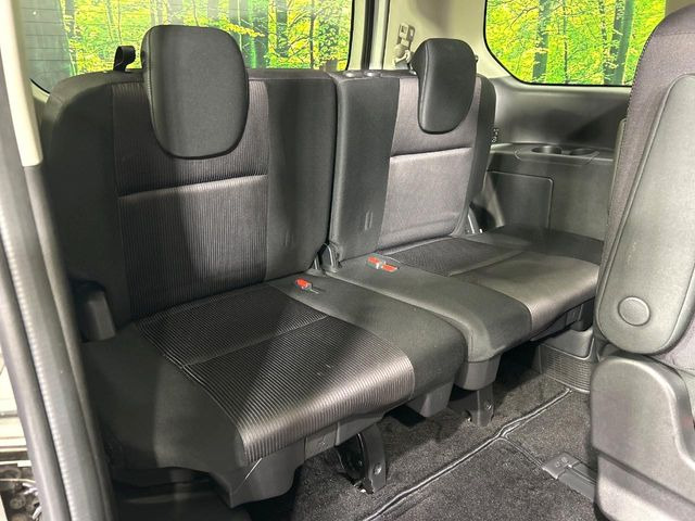 3��ڃV�[�g�͂�������ԗǍD����l�ł��������ƍ����Ē����܂��̂ŁA��l���ł̂��o���������N���N�ł��􂲉Ƒ��ŁA�C�̒m�ꂽ���ԂŁA�h���C�u�ɍs���̂��y���݂ł��ˁ�