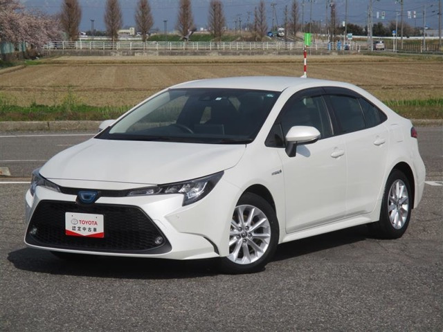 カローラ1.8 ハイブリッド S E-Four 4WD