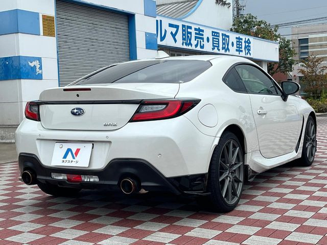 ☆全国のネクステージからお取り寄せが可能※!遠方の店舗に展示してあるクルマが気になる場合も、最寄りの店舗でご覧いただくことが可能です!是非私たちに要望をお聞かせください!※別途費用