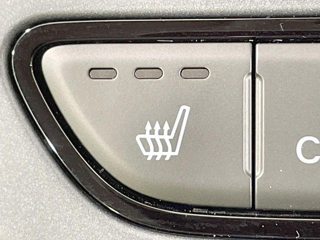 �y�V�[�g�q�[�^�[�z�������ɏd�󂷂�V�[�g�q�[�^�[!�G�A�R����葁�����܂��Ă����̂Ŋ�����̐l�����S�ł��ˁ�G�A�R���̉����͊������邩����A�Ƃ������ɂ����������߂ł��B