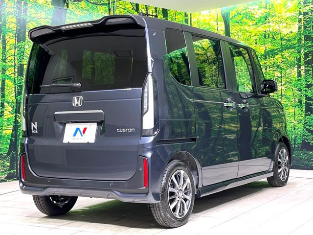 ☆全国のネクステージからお取り寄せが可能※!遠方の店舗に展示してあるクルマが気になる場合も、最寄りの店舗でご覧いただくことが可能です!是非私たちに要望をお聞かせください!※別途費用