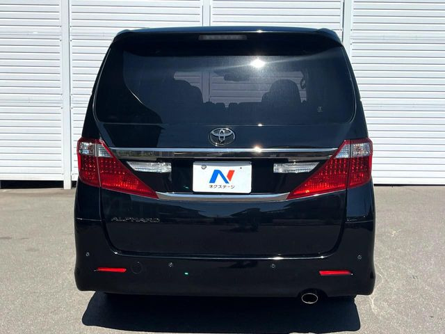 安心の最長10年・走行無制限保証(有償)をご用意。保証内容も充実はもちろん、無料点検&オイル交換や、年中無休の全国・24時間ロードサービスも付帯されておりますのでご安心下さい。