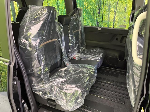 ���i���ȃI���W�i���t���A�}�b�g���I�v�V�����ɂĂ��p�ӂ��Ă���܂��B���D���ȃf�U�C����J���[�����Ԃɍ��킹�đI��ł����������Ƃ��ł��܂���