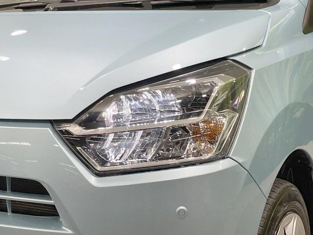 �yLED�w�b�h���C�g�z���V����ԑ��s�����ǍD�Ȏ��E���m�ۂ����S���ĉ^�]�ł��鍂�P�xLED�w�b�h���C�g�𑕔�!�_�����x�������A����d�͂��}�����Ă��܂��B