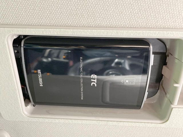 【ETC】高速道路の料金所をストレスなく通過!話題のスポットやサービスエリアに多い「スマートIC」利用時は必須のアイテムです。当店でセットアップを実施、ご納車当日からすぐにご利用いただけます!