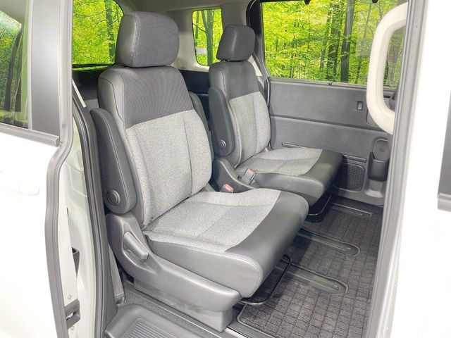 ���ڒ����̓E�H�[�N�X���[�ƂȂ��Ă���܂��B���ڂƎO��ڂ̈ړ�����~�肪�Ƃ��Ă��y�ɂȂ�̂ŁA���~��̍ۂ��X�g���X�������邱�Ƃ͂���܂����