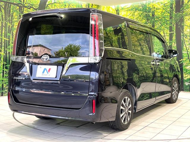 ☆全国のネクステージからお取り寄せが可能※!遠方の店舗に展示してあるクルマが気になる場合も、最寄りの店舗でご覧いただくことが可能です!是非私たちに要望をお聞かせください!※別途費用