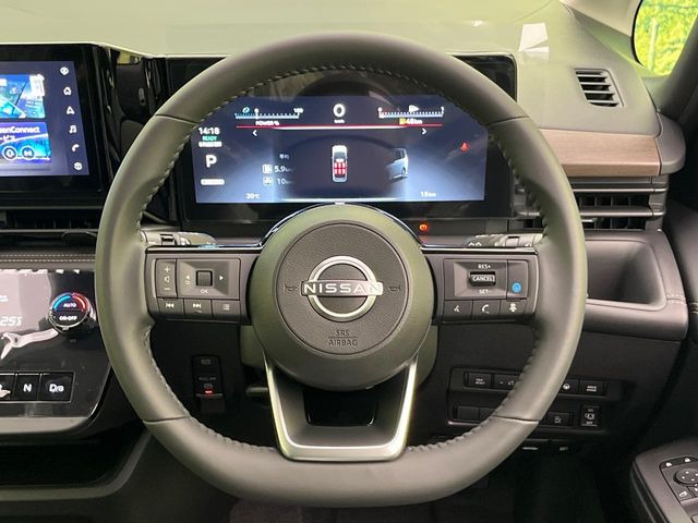 �y�����v�����X�e�A�����O�z�㎿�Ȋv���g�p���邱�ƂŁA��ɂ����������݂ƂĂ��^�]���₷���n���h���ł���