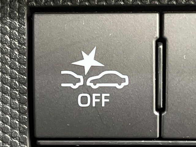 �y�X�}�[�g�A�V�X�g�z���s���ɑO���̎ԗ�����F�����A�Փ˂������Ȏ��͌x��ƃu���[�L�ŏՓˉ���Ɣ�Q�y�����A�V�X�g�B�����S�Ƀh���C�u�����y���݂��������܂��B