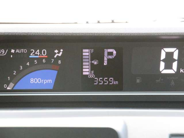 タントX ecoIDLE 非装着車