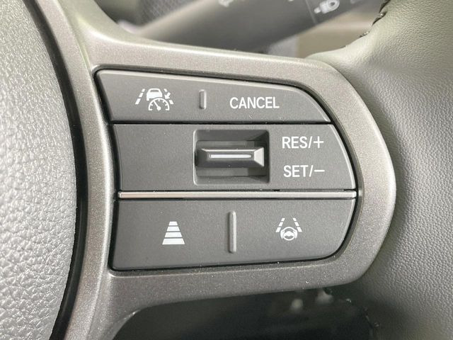 �y�A�_�v�e�B�u�N���[�Y�R���g���[���z�������H�ł̒��������s���y��!!�����ő��x��ۂN���[�Y�R���g���[�����A�Փˌy���V�X�e���ƘA�g���A�O���̎ԗ������m���ĎԊԂ�ۂ悤�ɑ��x���߂��Ă���܂�!!