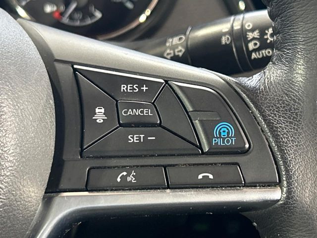 �y�v���p�C���b�g�z�������H�ł̒��������s���y��!!�a�؎��Ə��񑖍s�̃V�[���ŁA�A�N�Z���E�u���[�L�E�X�e�A�����O�������Ő��䂵�A�������^�]�̕��S���y�����Ă���܂���