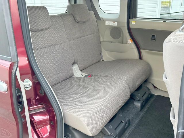 �L�X�Ƃ���2��ڃV�[�g�͋��Z���������A���S�n�����K!�F�B��Ƒ��Ƃ̂��o�����ɂ҂�����ł��B�x�r�[�V�[�g��`���C���h�V�[�g�g�p�������K�ɂ��߂�������������\���ȋ�Ԃ��m�ۂ��Ă��܂��B