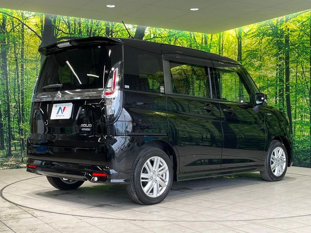 ☆全国のネクステージからお取り寄せが可能※!遠方の店舗に展示してあるクルマが気になる場合も、最寄りの店舗でご覧いただくことが可能です!是非私たちに要望をお聞かせください!※別途費用