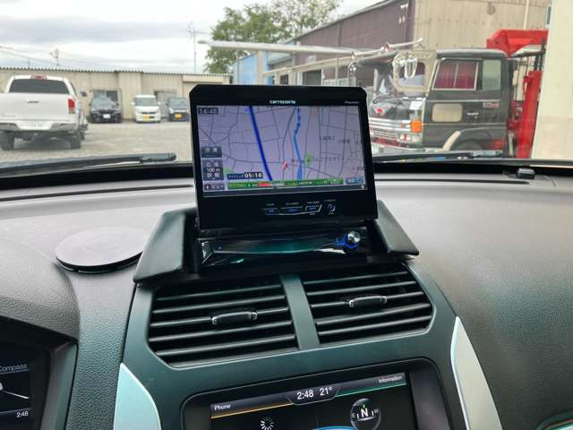 エクスプローラーXLT 4WD