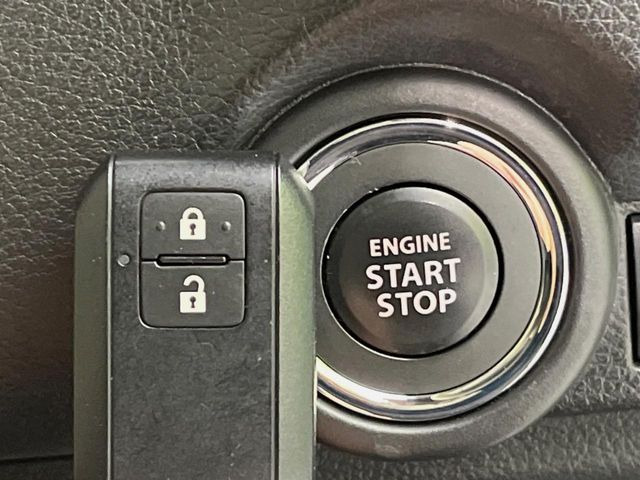 �y�L�[���X�X�^�[�g�V�X�e���z�J�o����|�P�b�g�ɓ��ꂽ�܂܂ł��h�A�̎{���E�������\�ȃX�}�[�g�L�[�𑕔��B�G���W���̃I���E�I�t�����J�M�����o���K�v����������Ƃ��Ă��֗��ł���