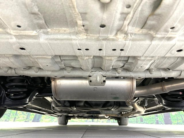 下回りがきれいなうちに、防錆加工の施工がオススメ。降雪地域はもちろん、沿岸部にお住いの方や、趣味でマリン・ウィンタースポーツをされる方にご好評いただいております。