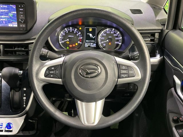 �y�X�e�A�����O�X�C�b�`�z�^�]���A�O������ڐ������炷���ƂȂ��A�I�[�f�B�I���̑��삪�\�ȕ֗��@�\!���S&���K�ȃh���C�u�����o���Ă���܂���