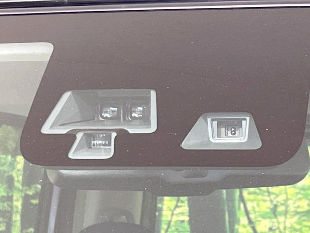 �y�O�He-Assist�z���s���ɑO���̎ԗ�����F�����A�Փ˂������Ȏ��͌x��ƃu���[�L�ŏՓˉ���Ɣ�Q�y�����A�V�X�g�B�����S�Ƀh���C�u�����y���݂��������܂��B