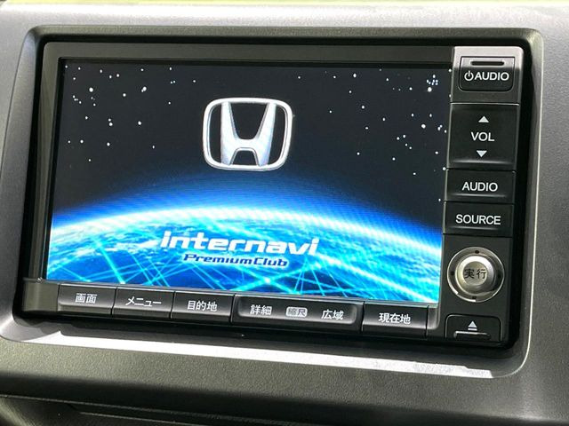 �y�����i�r�z�l�C�̏����i�r�𑕔����Ă���܂��B�i�r�̎g���₷���͂������A�I�[�f�B�I�@�\���[��!�L�����v�◷�s�͂������A�ʋ΂┃�����ȂǕ��i�̃h���C�u���y�����Ȃ�͂���