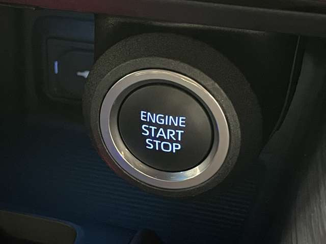 お車の機能や安全装備に関して気になる方は、ぜひ一度ご来店ください!その場でスタッフがご説明可能です!