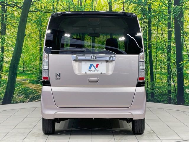 安心の最長10年・走行無制限保証(有償)をご用意。保証内容も充実はもちろん、無料点検&オイル交換や、年中無休の全国・24時間ロードサービスも付帯されておりますのでご安心下さい。