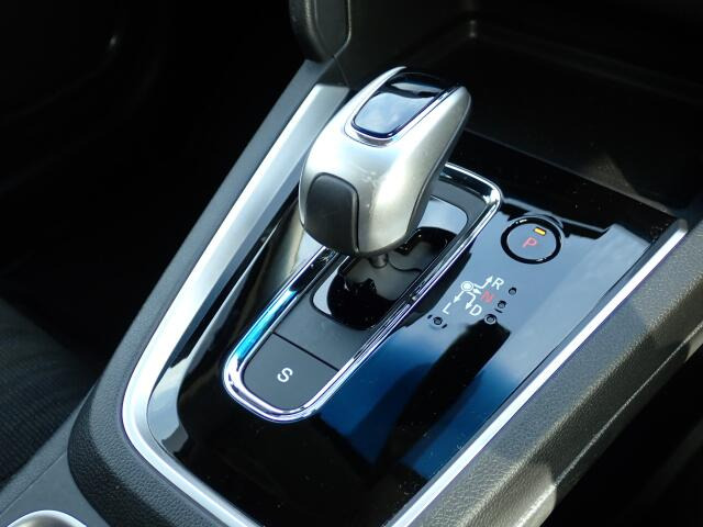 �V�t�g�m�u�̓X�����Ȃ��A���ꂢ�ȏ�Ԃł��B���ł��G��镔�������ꂢ���Ƒ�؂ɏ���Ă������Ƃ�������܂���B