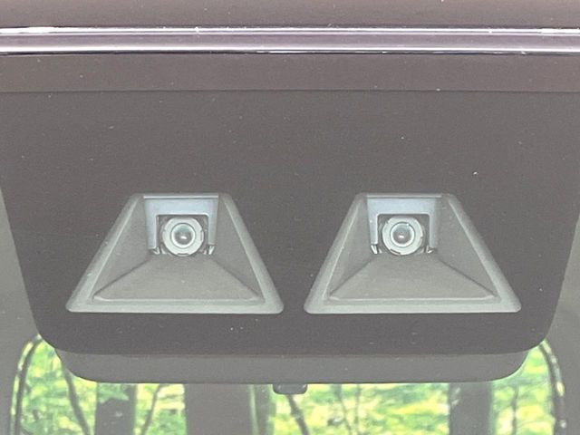 �y�X�}�[�g�A�V�X�g�z���s���ɑO���̎ԗ�����F�����A�Փ˂������Ȏ��͌x��ƃu���[�L�ŏՓˉ���Ɣ�Q�y�����A�V�X�g�B�����S�Ƀh���C�u�����y���݂��������܂��B