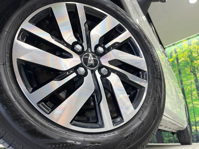 �y����14�C���`�A���~�z�C�[���z�O�ςɃ}�b�`���������A���~�z�C�[���𑕒����Ă���܂��B�e��ЊO�A���~�z�C�[����A�X�^�b�h���X�^�C�����戵�����Ă���܂��B���񂲑��k����������