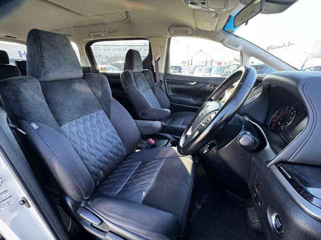 ���J�[�i�r�A�A���~�z�C�[���AHID���C�g���̃J�[�p�i��������舵���Ă��܂�������]������΂��Ђ����k����������