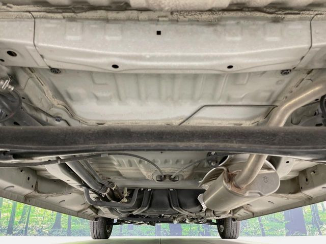 下回りがきれいなうちに、防錆加工の施工がオススメ。降雪地域はもちろん、沿岸部にお住いの方や、趣味でマリン・ウィンタースポーツをされる方にご好評いただいております。