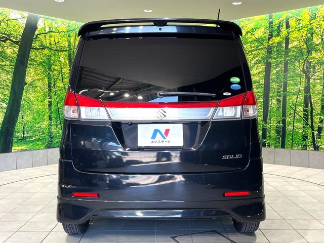 安心の最長10年・走行無制限保証(有償)をご用意。保証内容も充実はもちろん、無料点検&オイル交換や、年中無休の全国・24時間ロードサービスも付帯されておりますのでご安心下さい。