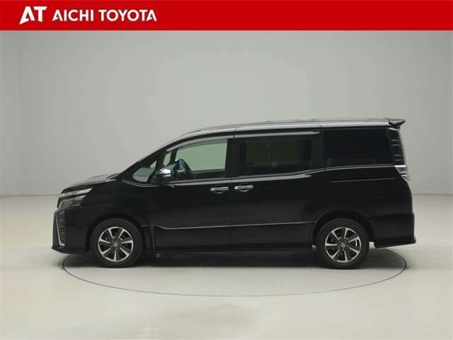 ヴォクシー2.0 ZS 煌III 4WD