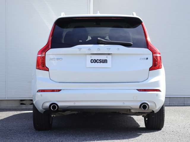 ���s�^�G���W���ɂ̓{���{�̔F�؂��擾����MOTUL�̍����I�C��SPECIFIC RBS0-2AE(0W-20)���g�p���܂��B