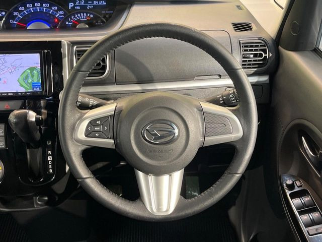 �y�����v�����X�e�A�����O�z�㎿�Ȋv���g�p���邱�ƂŁA��ɂ����������݂ƂĂ��^�]���₷���n���h���ł���