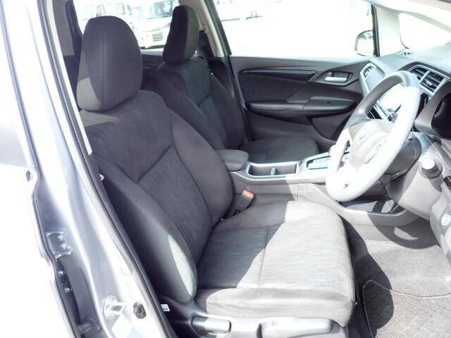 �t�����g�V�[�g�A��ԗǍD�ň��S�ł��B�傫�ȉ�����Ȃ����S�ł�