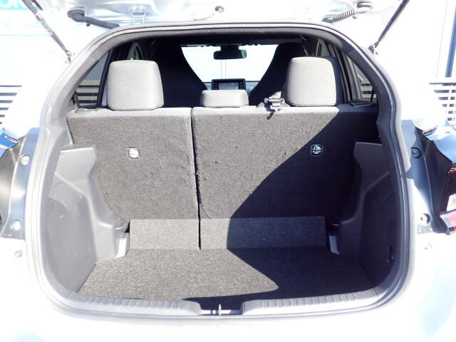 通常時のラケッジスペースです!大きな開口で荷物の乗せ降ろしも楽に行えます。