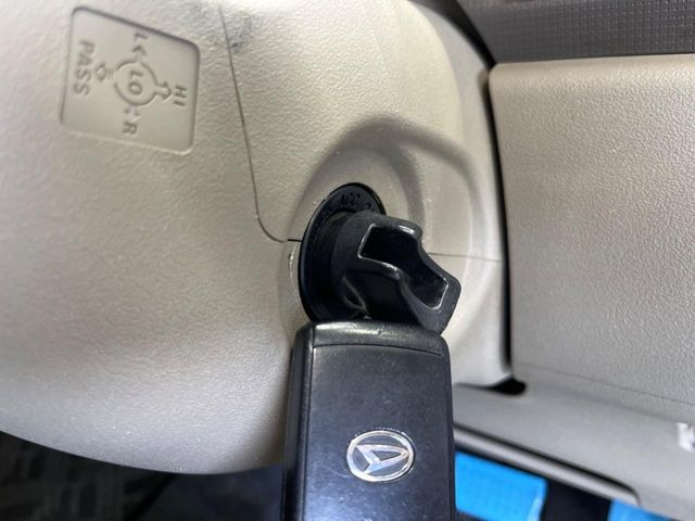 �y�X�}�[�g�L�[�z���������Ă��邾���ŁA�h�A���b�N�����E�{������G���W���X�^�[�g�܂ő���ł���֗��ȋ@�\�ł��B