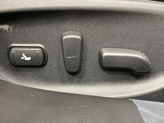 �y�p���[�V�[�g�z�X�C�b�`��ŊȒP�ɃV�[�g�̔��������\!�d��������͂�����܂���!���K�ȃV�[�g�|�W�V�����ɃZ�b�g���āA���K�ȃh���C�u�����y���݂��������B