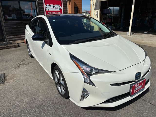 プリウス1.8 S セーフティ プラス ツートーン